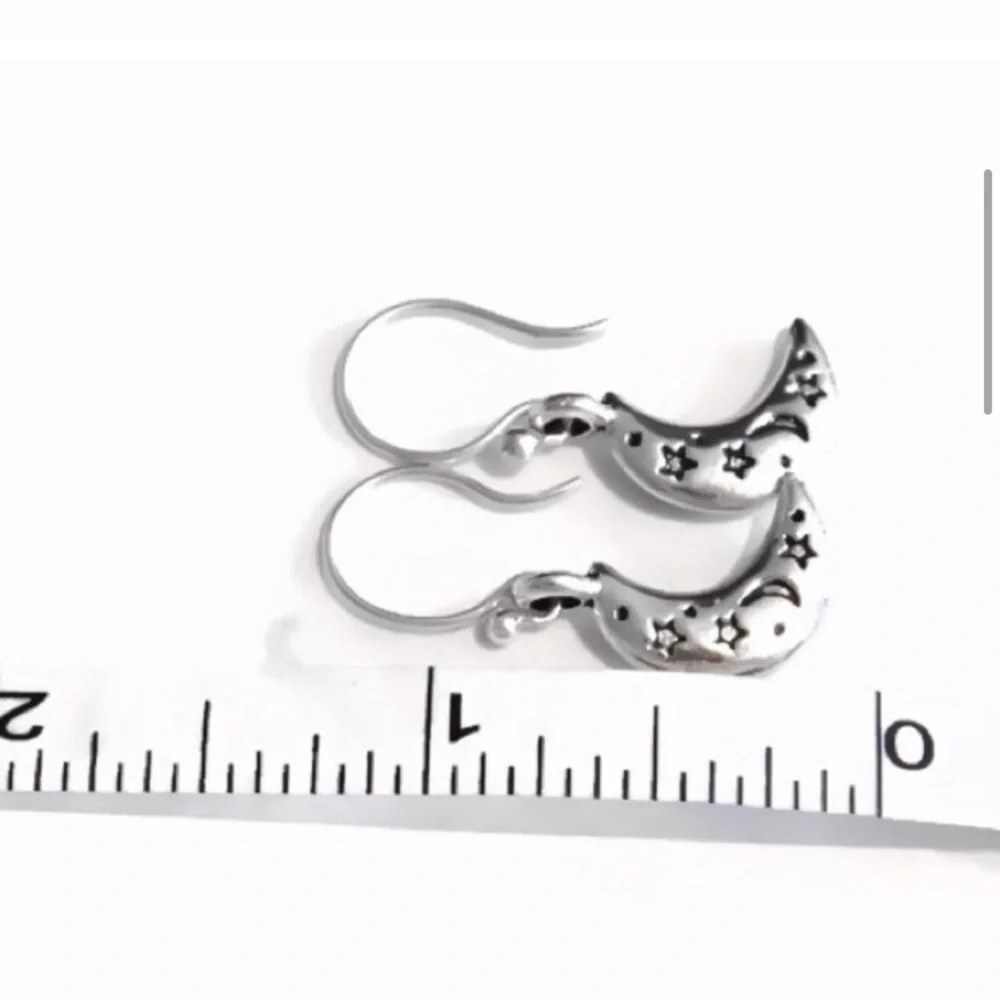 ****Donated***HANDMADE Crescent Moon Dangling Silver Earrings - Picture 3 of 5